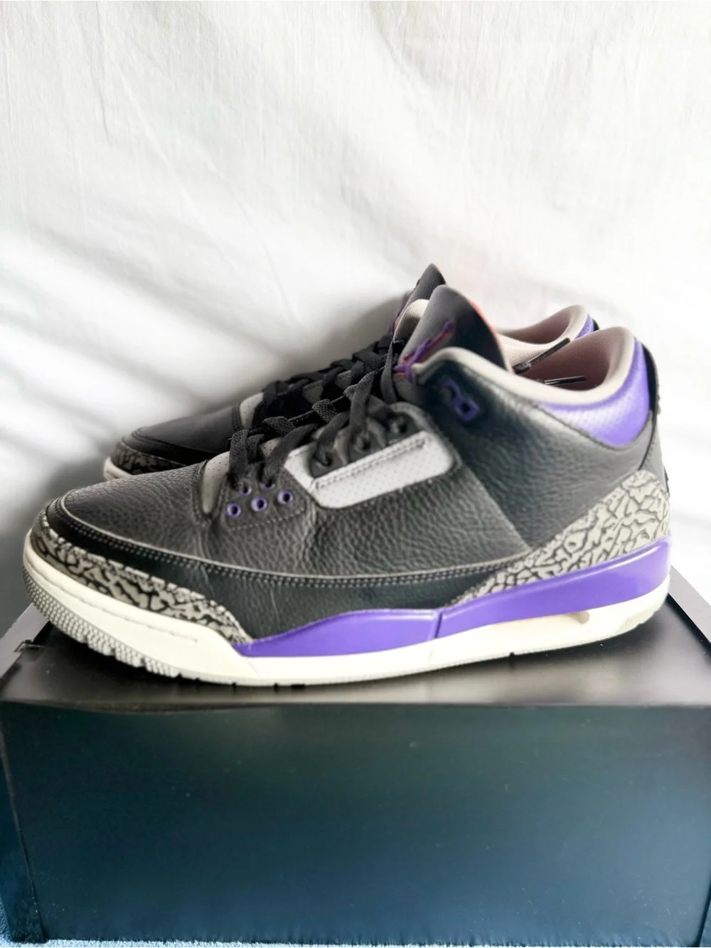AUTHENTIC Jordan 3 Retro Black Court Purple “Suns” size 11.5 CT8532-050 2020